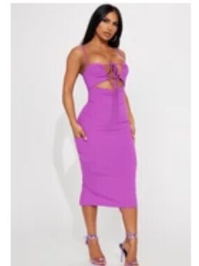 Fashion Nova Orchid Cutout Tie-Front Midi Dress. Fits like a large